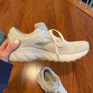 Brooks adrenaline running shoes